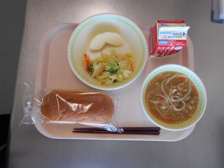 2月18日献立ｍ.JPG
